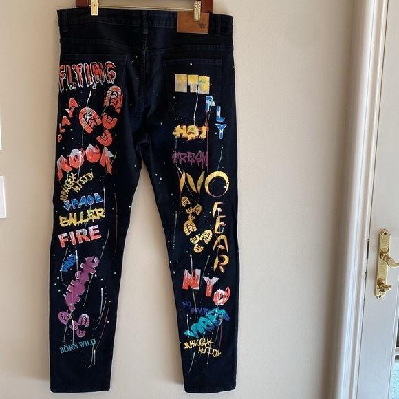 Waimea Black Slim Fit NYC Graphic Paint Jeans Size W36 - Picture 1 of 12